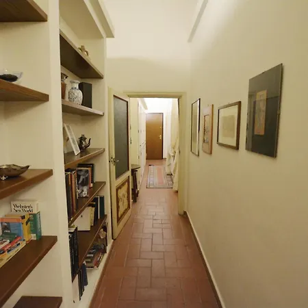 Unyca - Typical Florentine Hideaway Florens