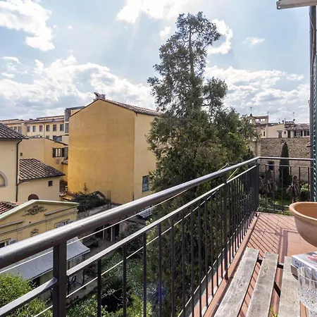 Unyca - 2 Bedroom Daire Floransa