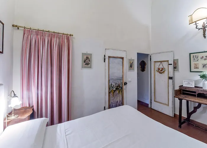 Unyca - 2 Bedroom